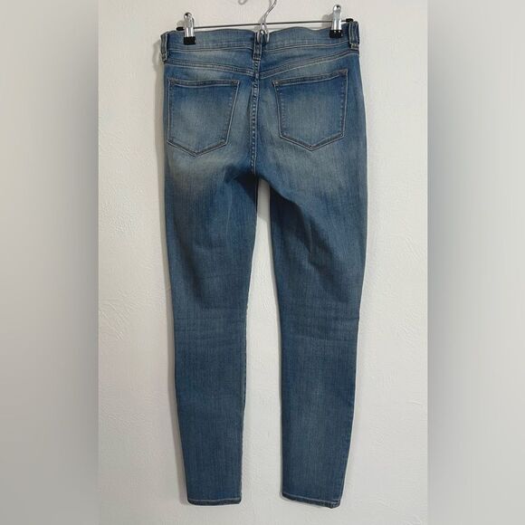 J. Crew low rise skinny jeans in Davidson light wash denim, size 26 - Picture 4 of 5